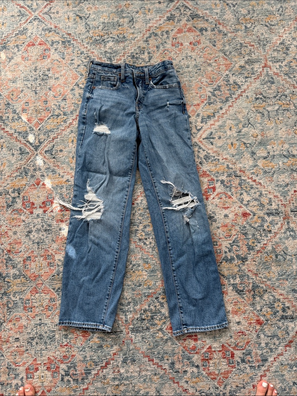 Old Navy Blue Distressed Straight-Leg Jeans